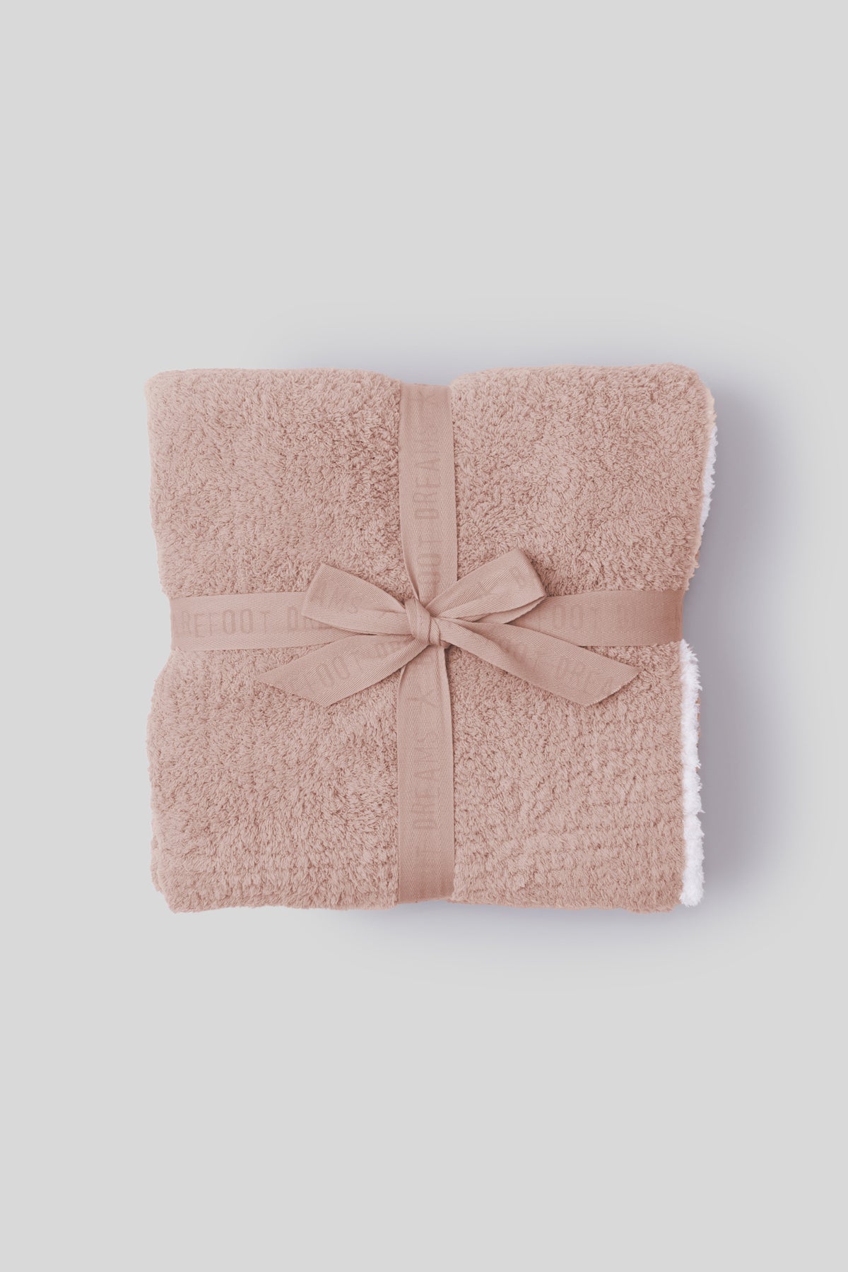 CozyChic® Contrast Tip Blanket