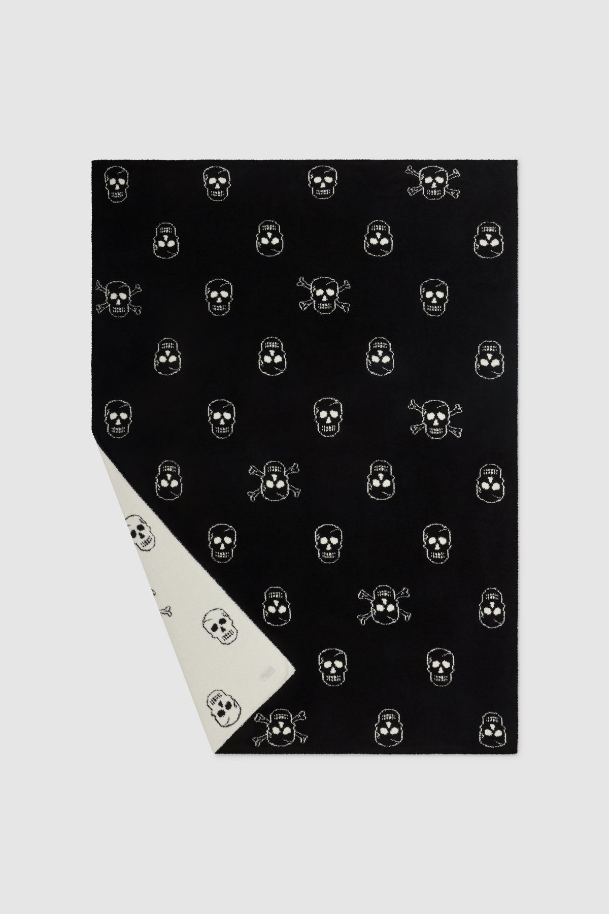 CozyChic® Skull Throw