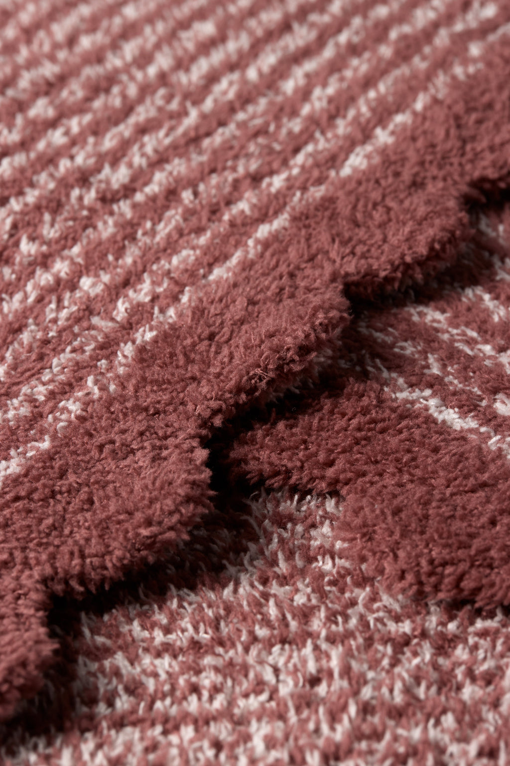 CozyChic® Scallop Stripe Throw
