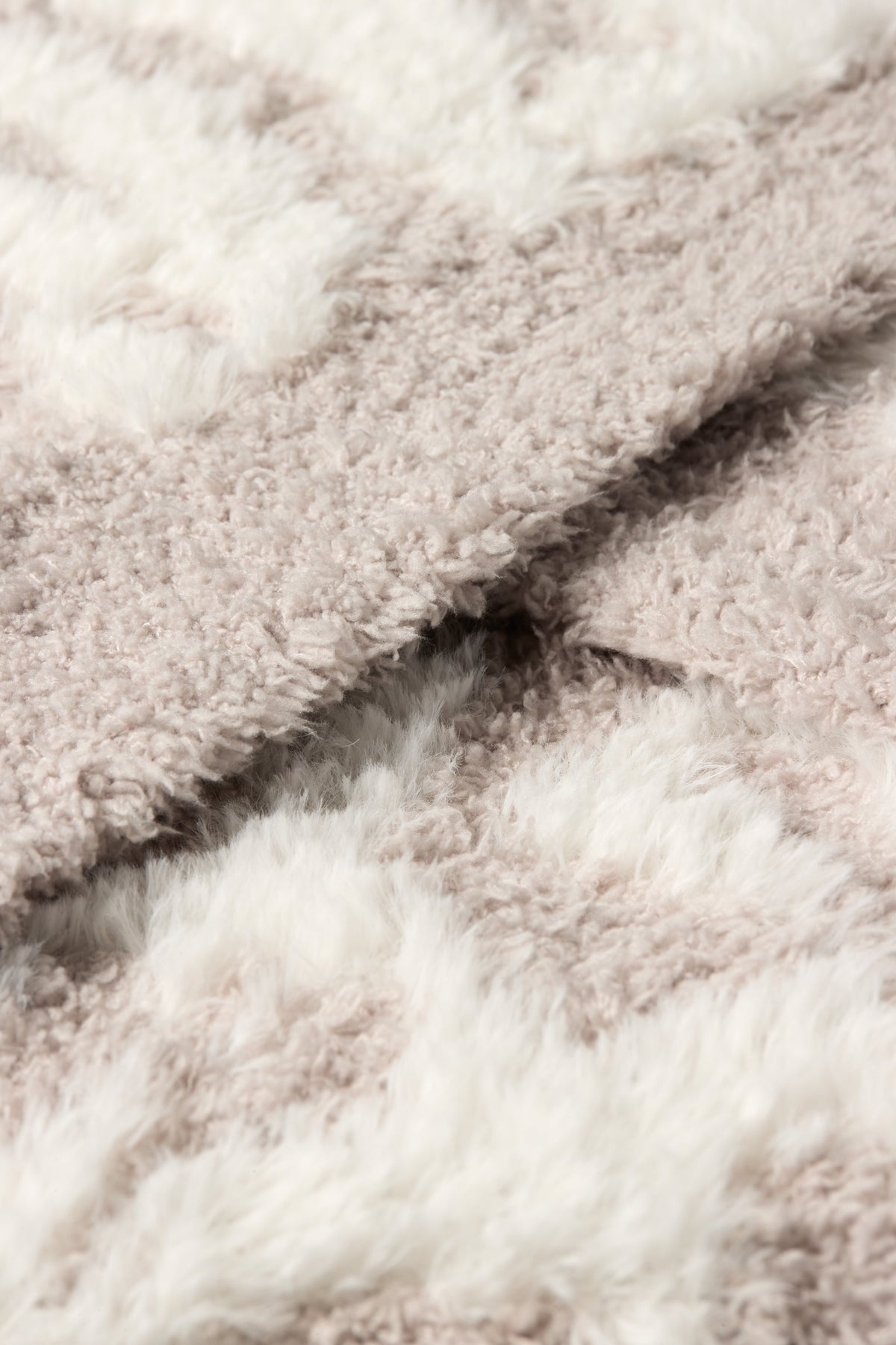 CozyChic® Lush Knit Leopard Throw