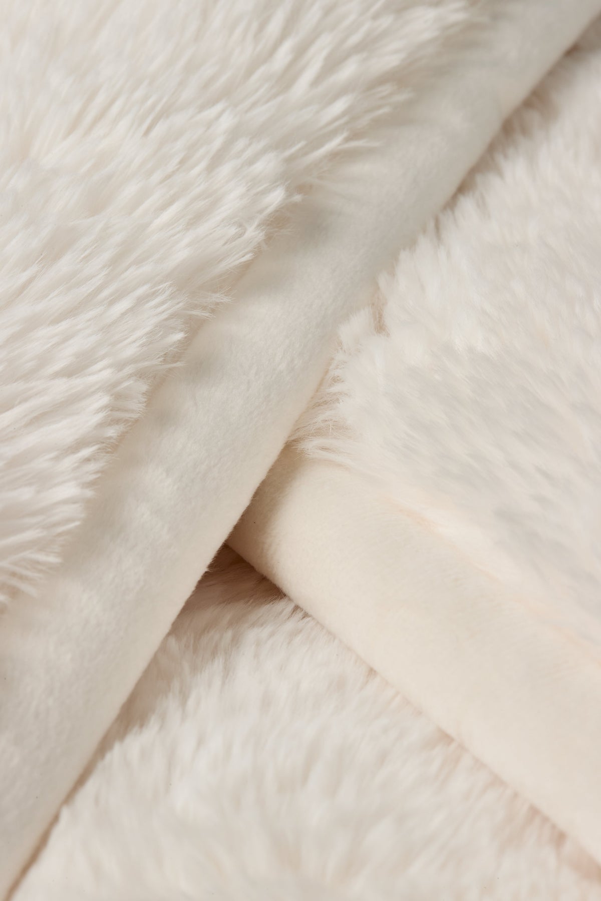Cloud Faux Fur Throw