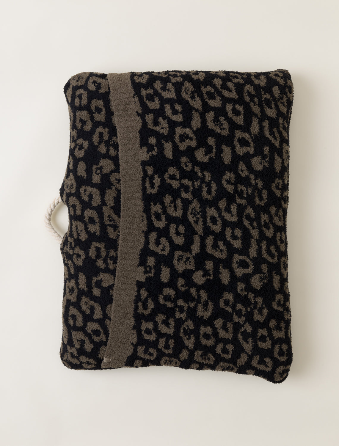 CozyChic® Barefoot in the Wild® Pet Bed