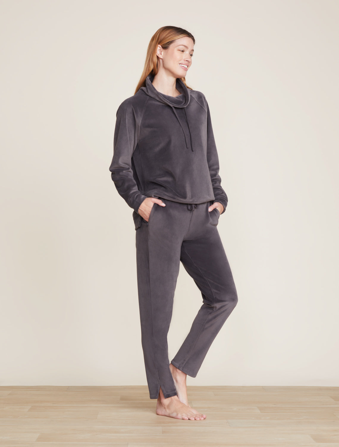 LuxeChic® Skinny Pant with Zippers