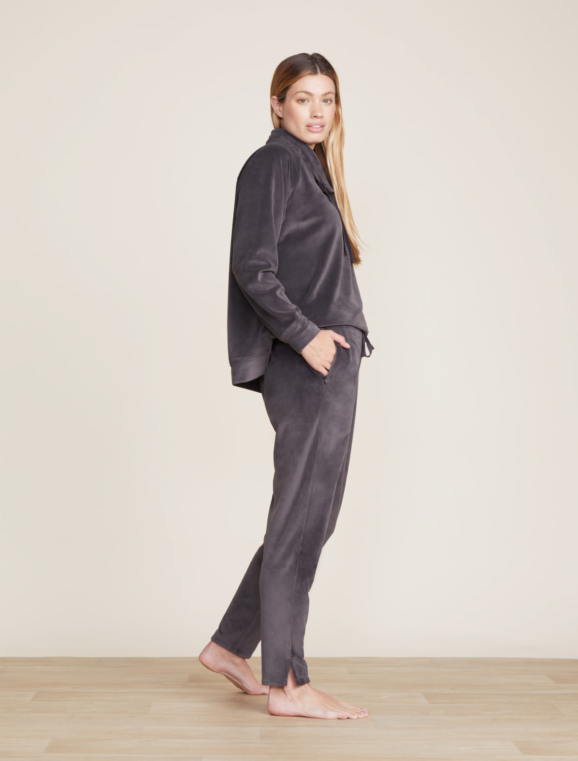LuxeChic® Skinny Pant with Zippers