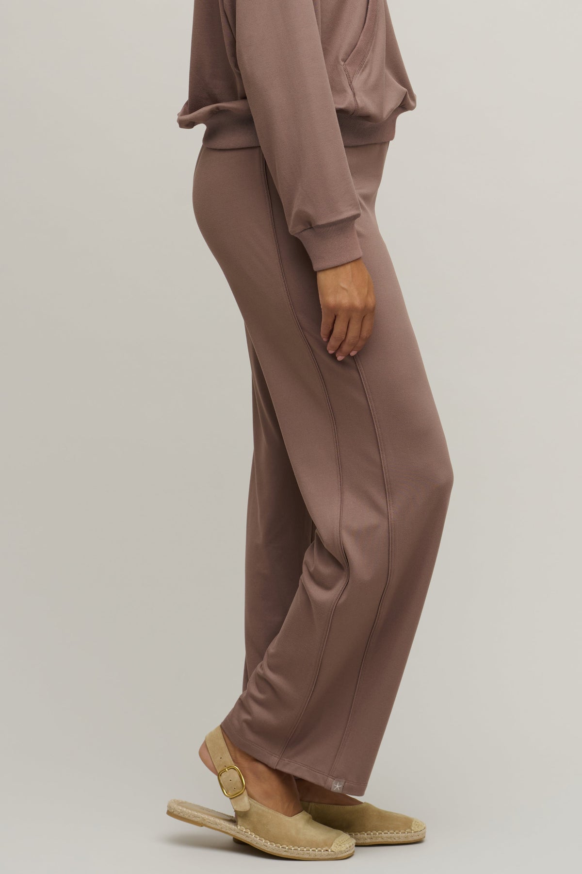 Butterchic Pant With Piping