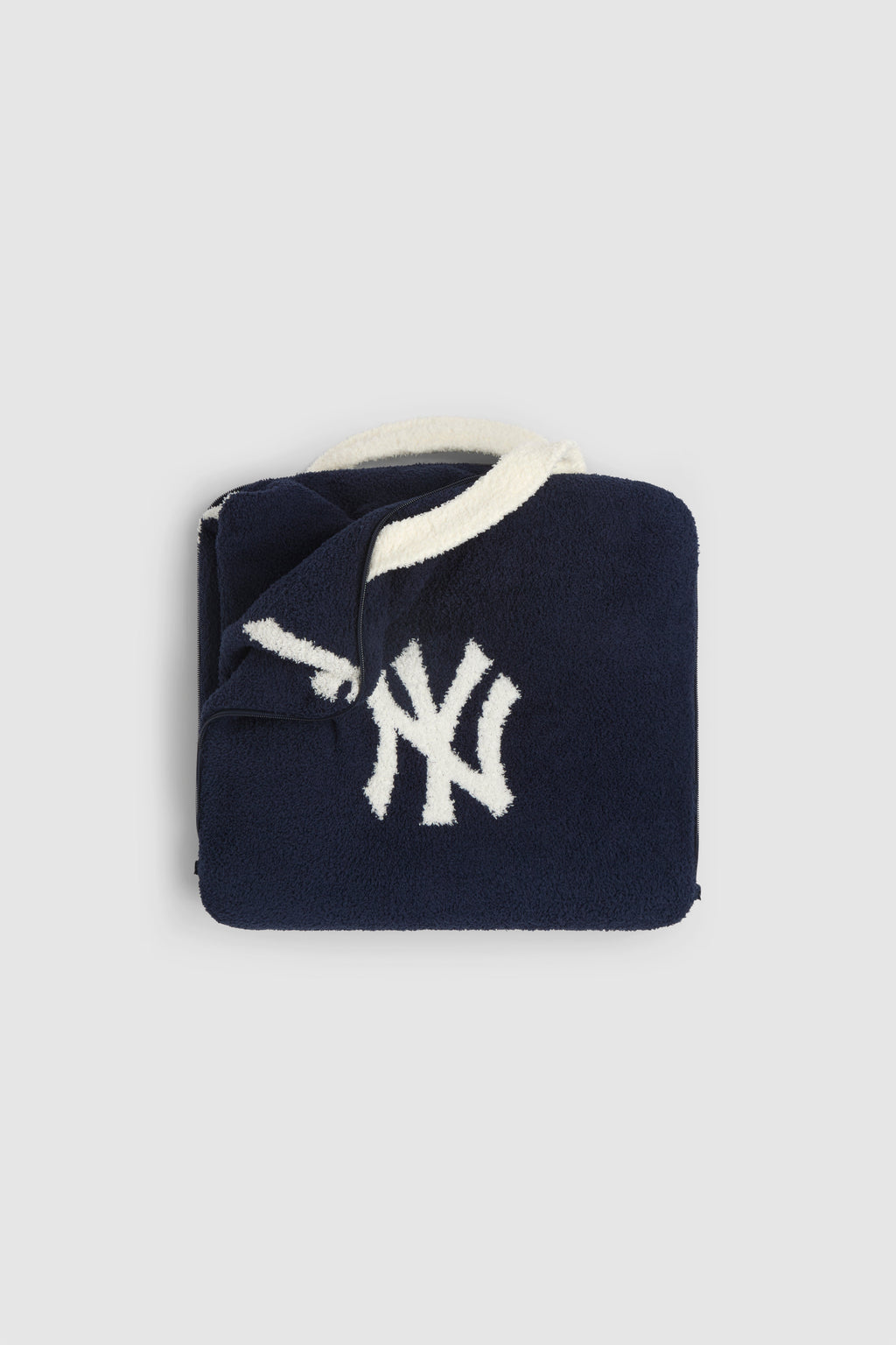 CozyChic® Yankees™ Travel Blanket