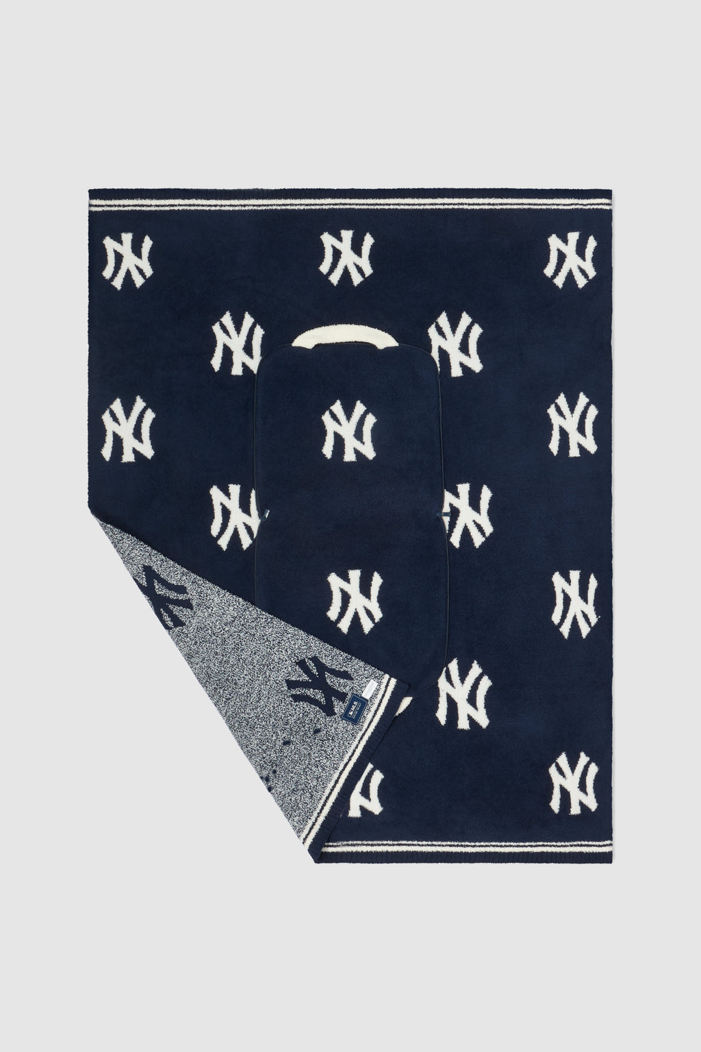 CozyChic® Yankees™ Travel Blanket