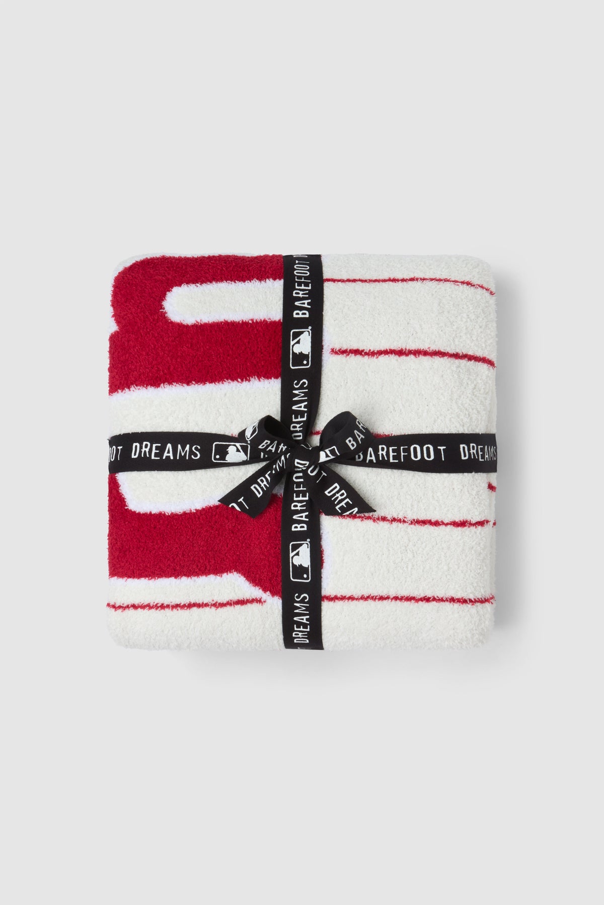 CozyChic® Phillies™ Throw